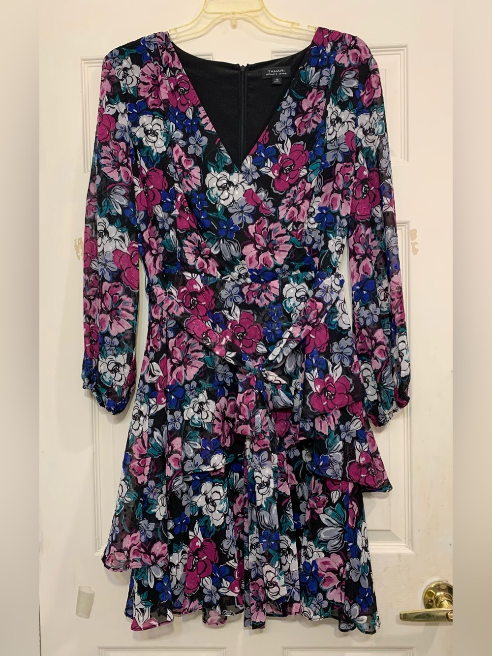 TAHARI Floral Print Long Sleeve Ruffle Midi Size: 18 Dress 3880b